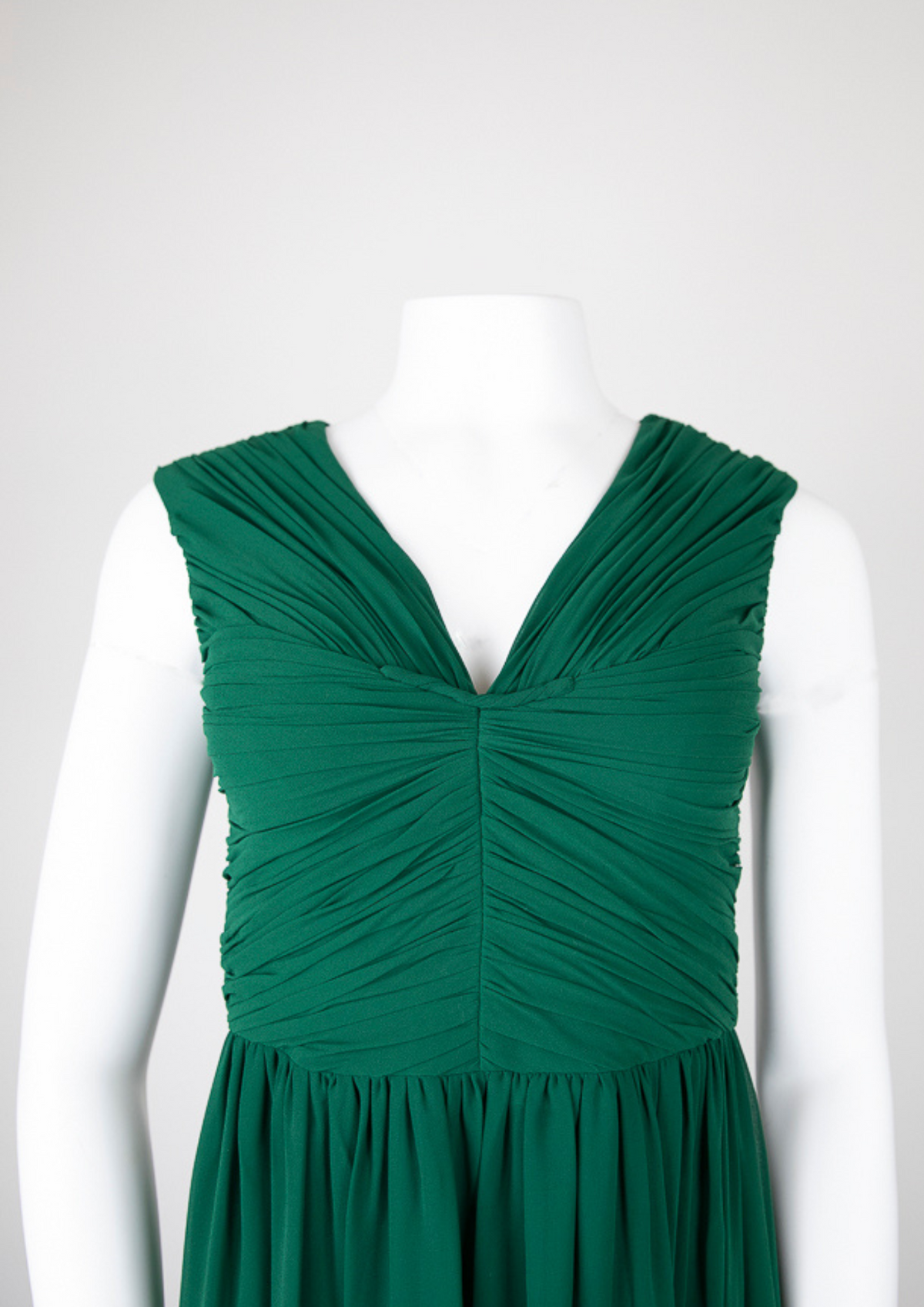 Vera Wang Deep Emerald Green Ruched Gown