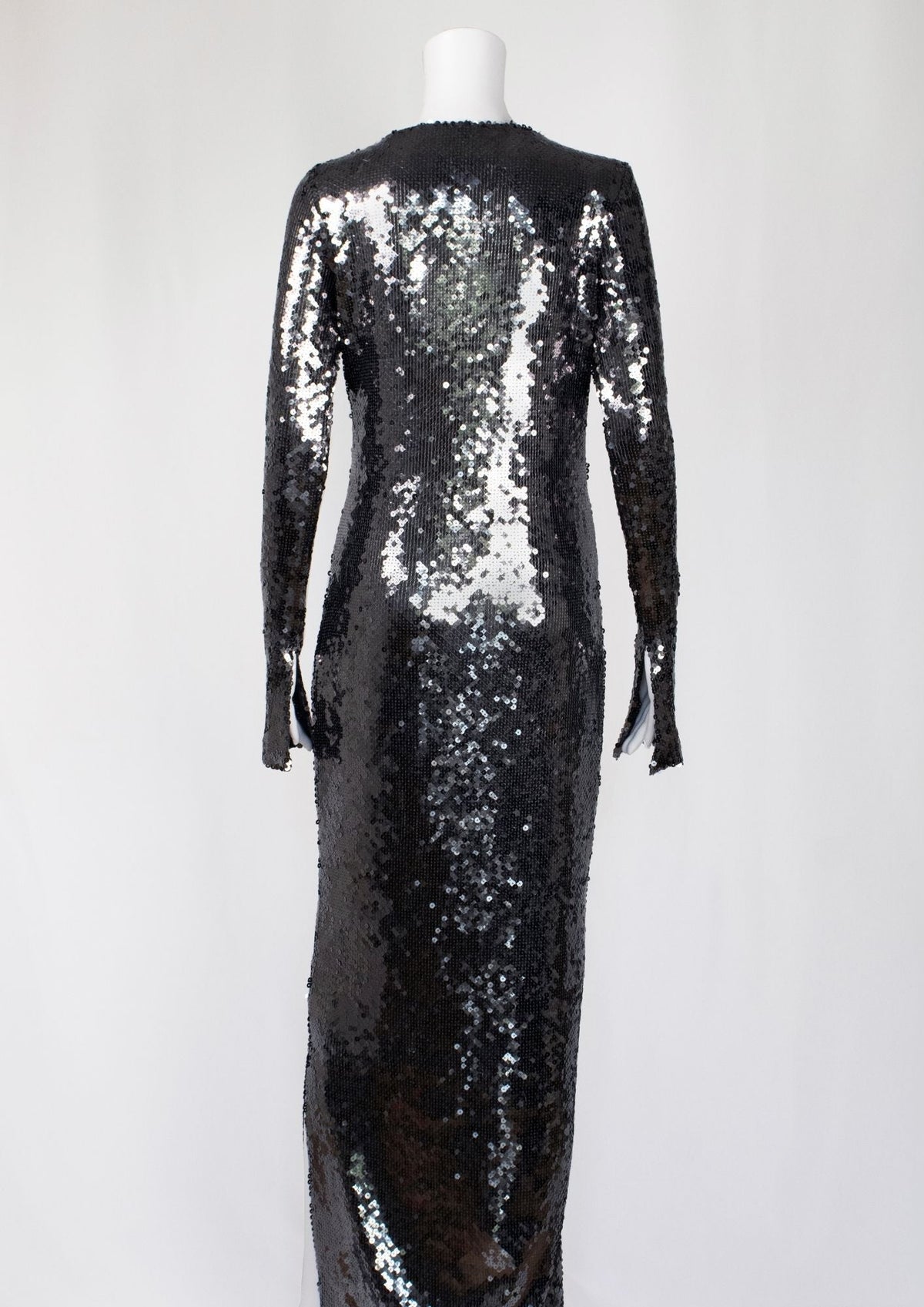 16Arlington Silver V Neck Maxi Dress - Reloved - Timeless Styles