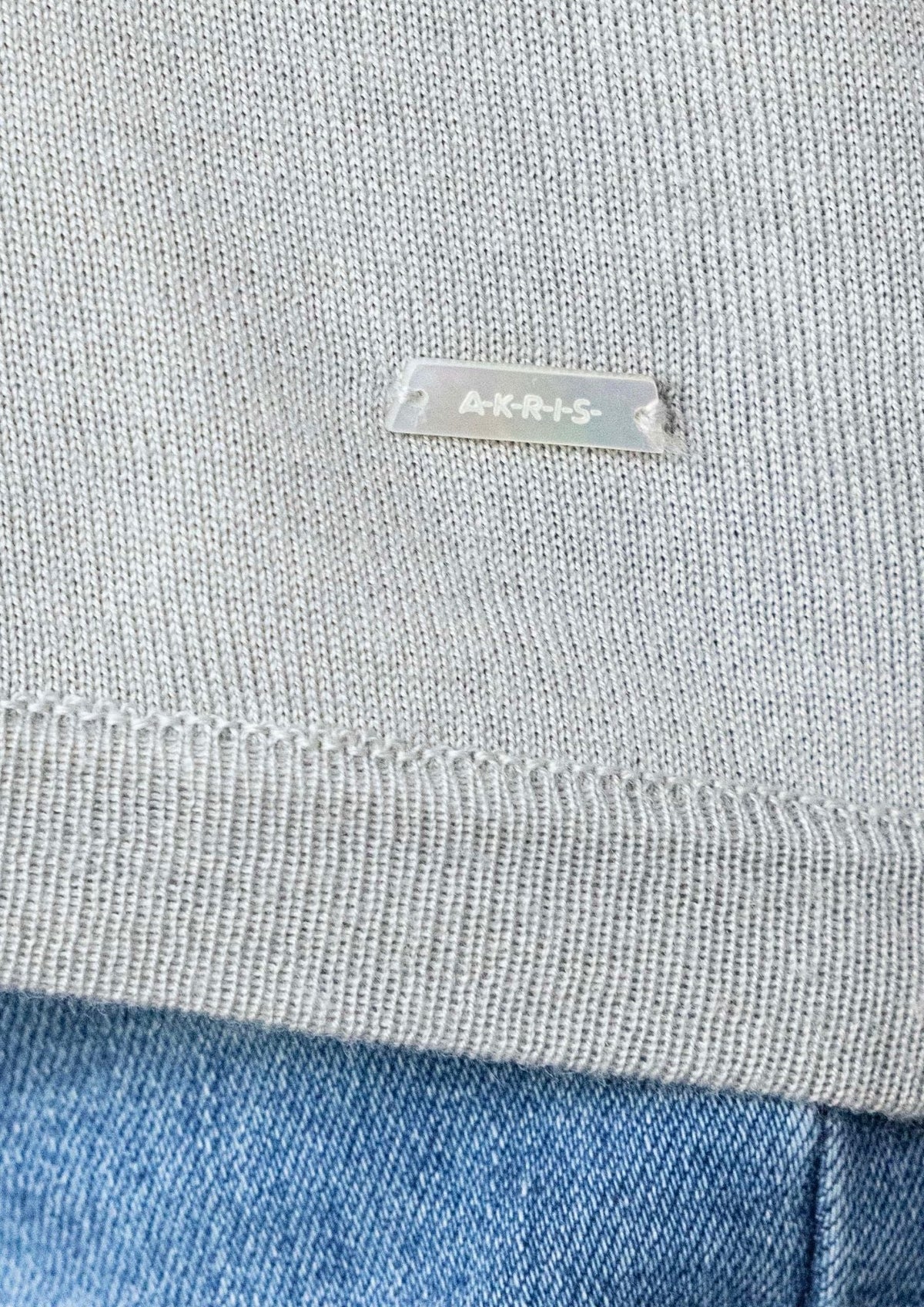 Akris Grey Top - Reloved - Timeless Styles