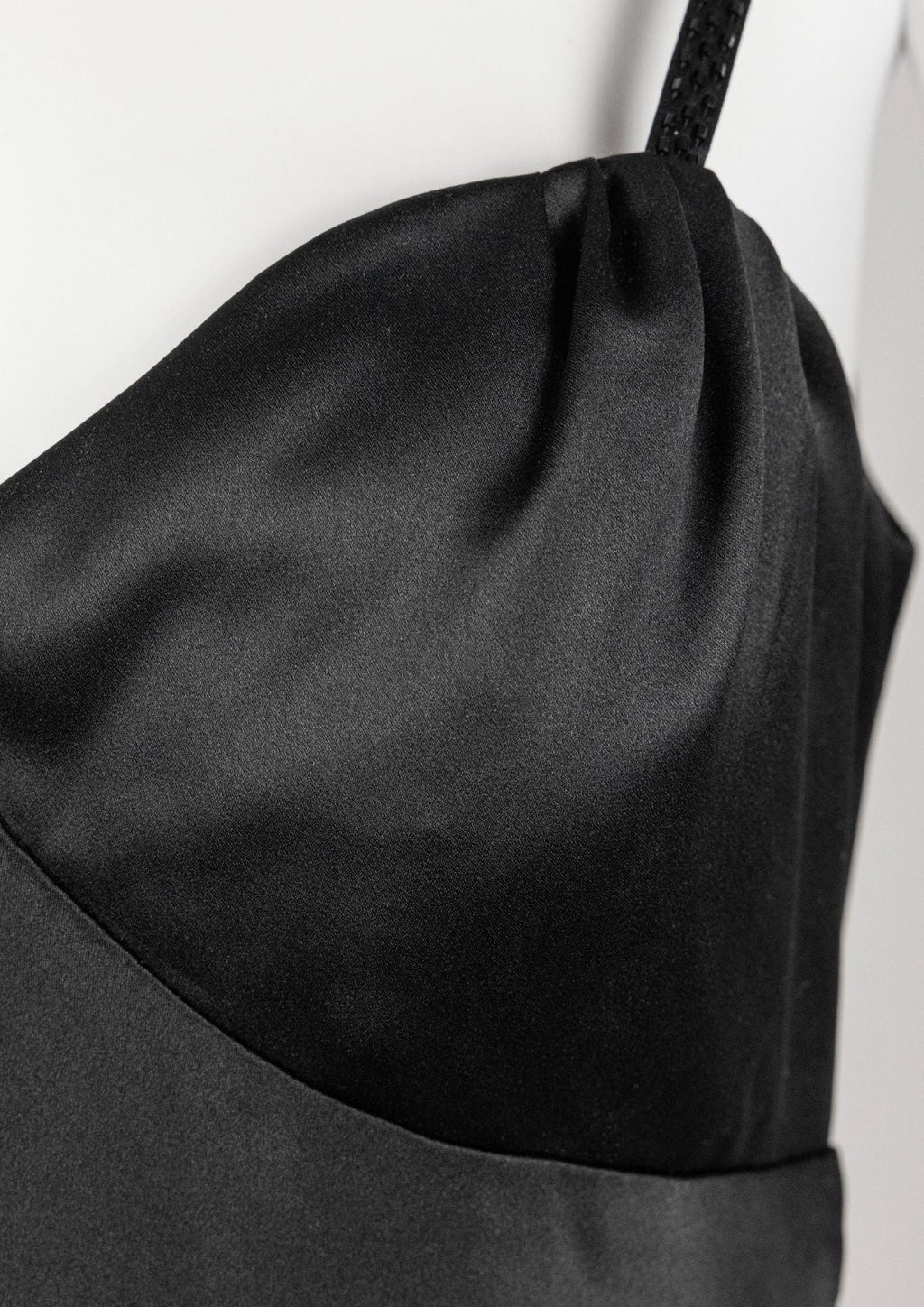 Amanda Wakeley Black Spaghetti Strap Gown - Reloved - Timeless Styles