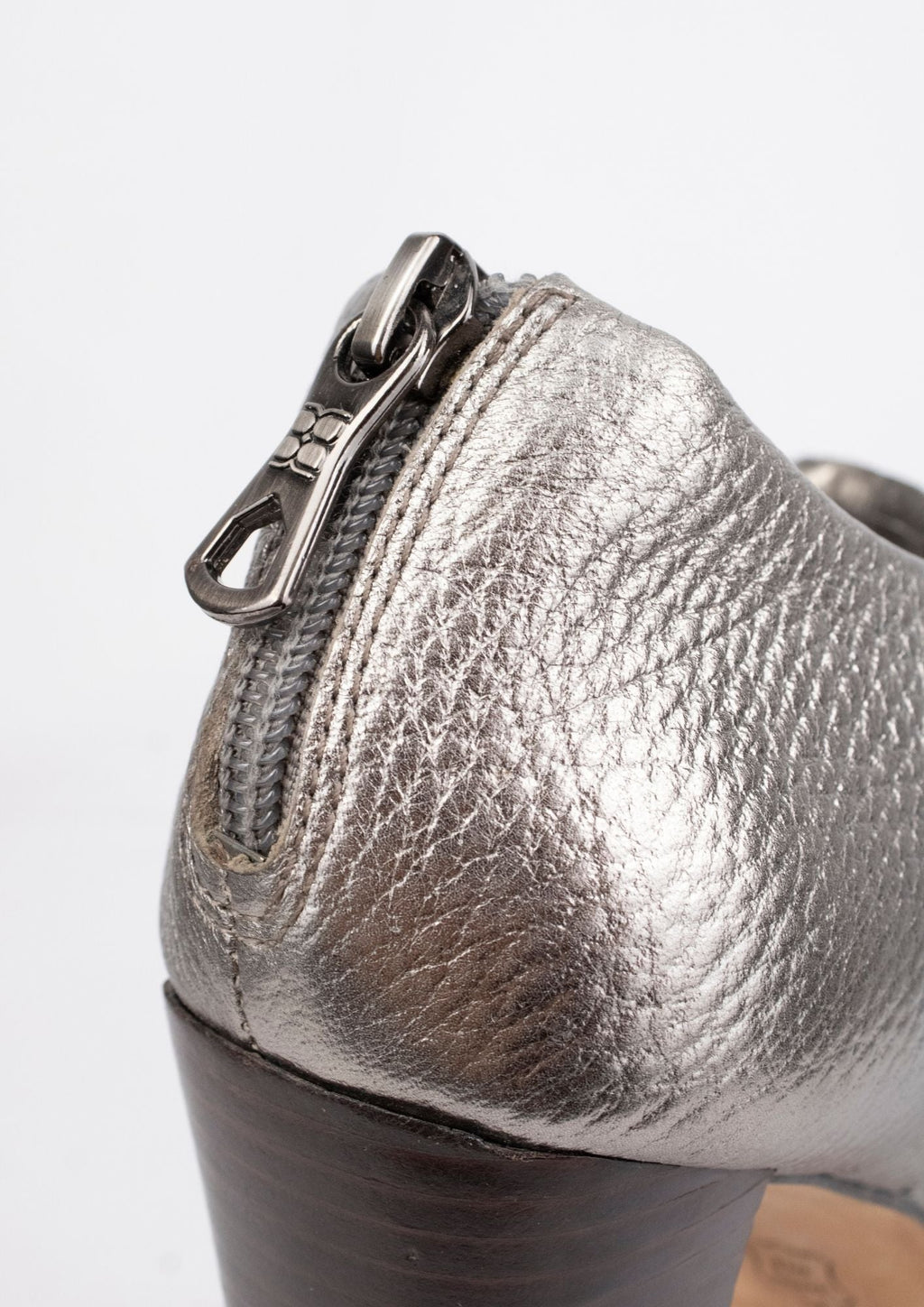 Bcbgmaxazria Silver Heels - Reloved - Timeless Styles