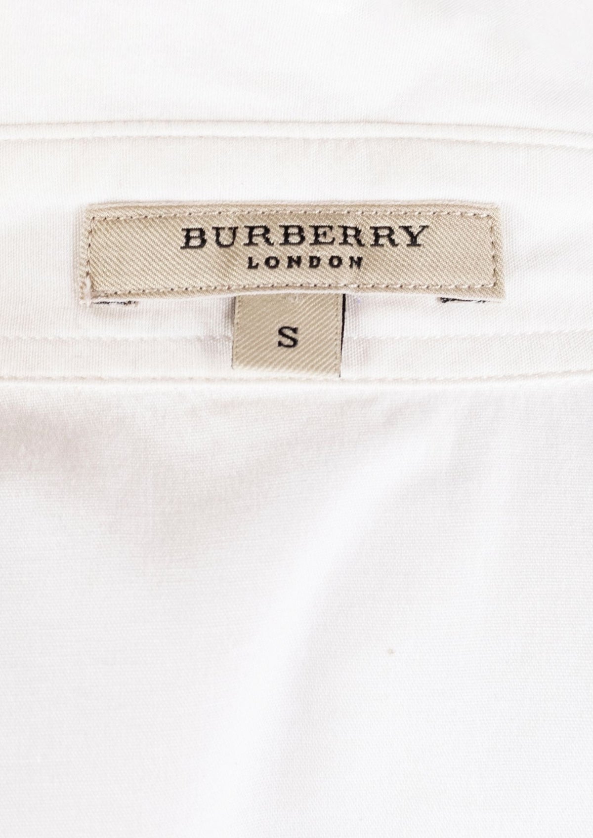 Burberry White Button - Down Shirt - Reloved - Timeless Styles