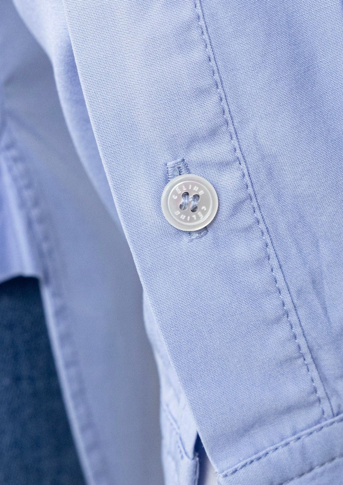 Céline Shirt - Reloved - Timeless Styles