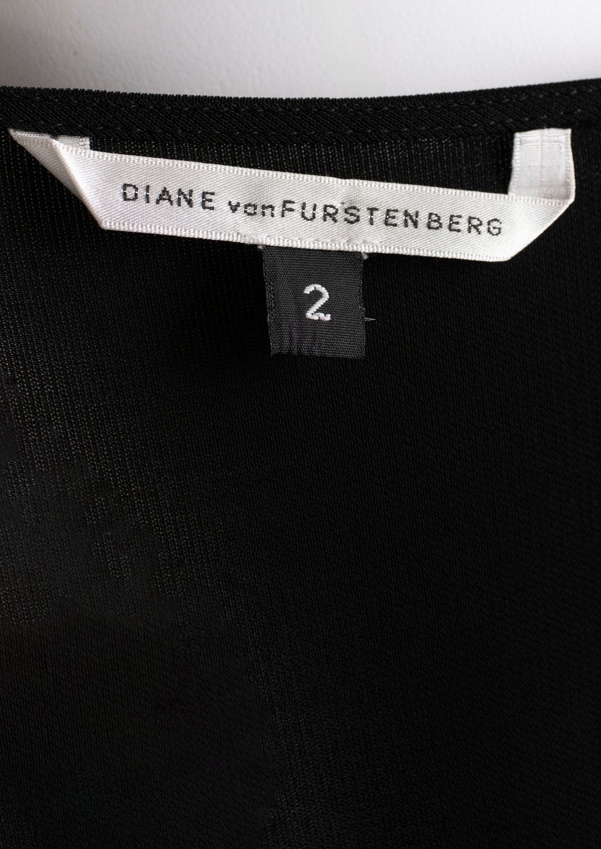 Diane Von Furstenberg Black & Gold Dress - Reloved - Timeless Styles