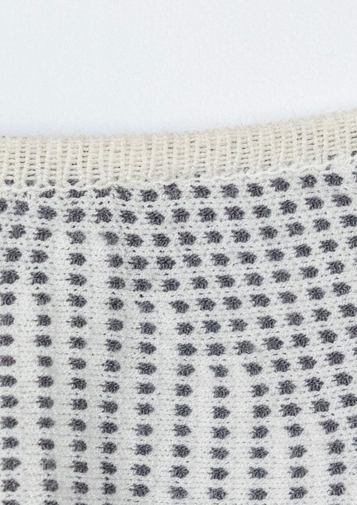 Emporio Armani Cardigan - Reloved - Timeless Styles