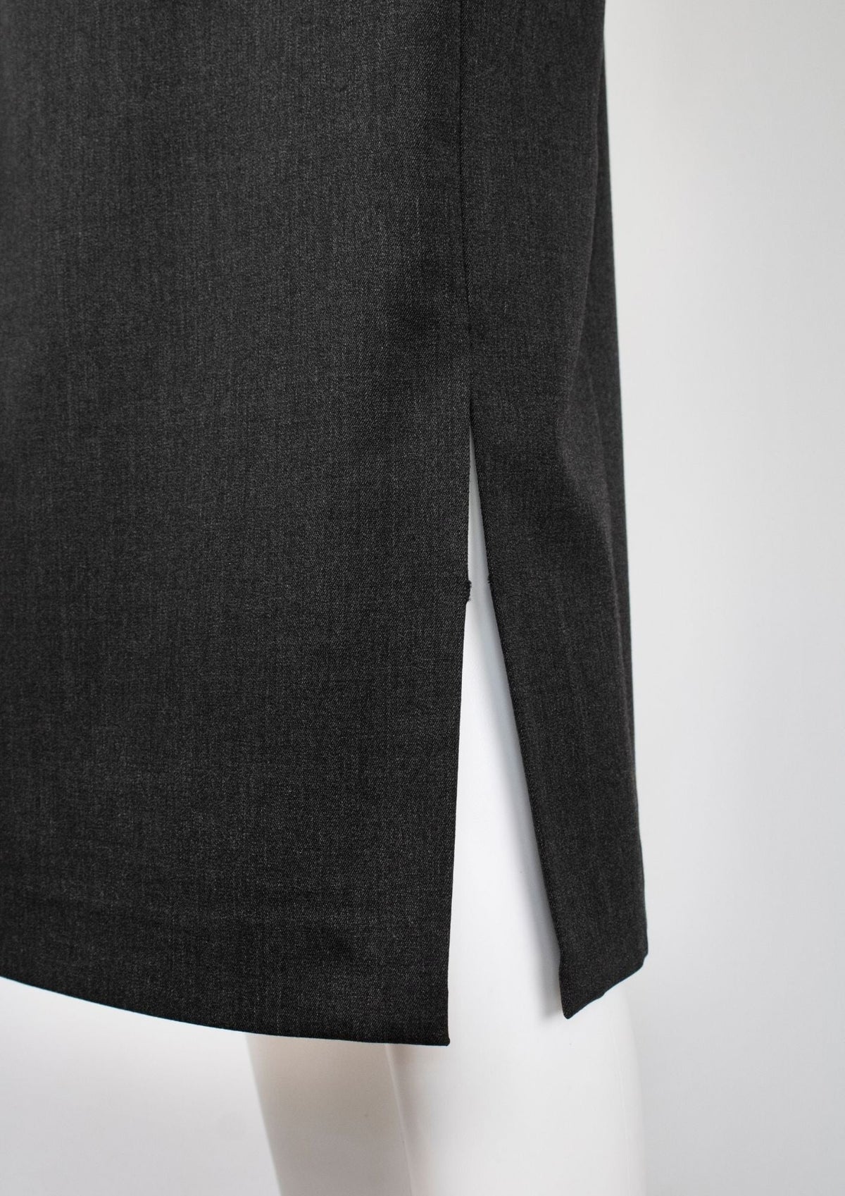 Gucci Charcoal Pencil Skirt - Reloved - Timeless Styles
