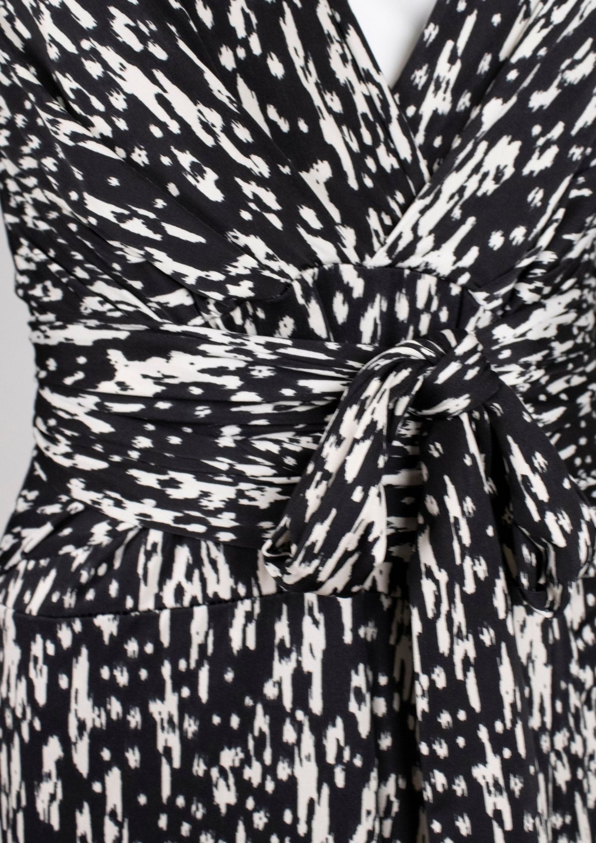 Ingenue Printed Dress - Reloved - Timeless Styles