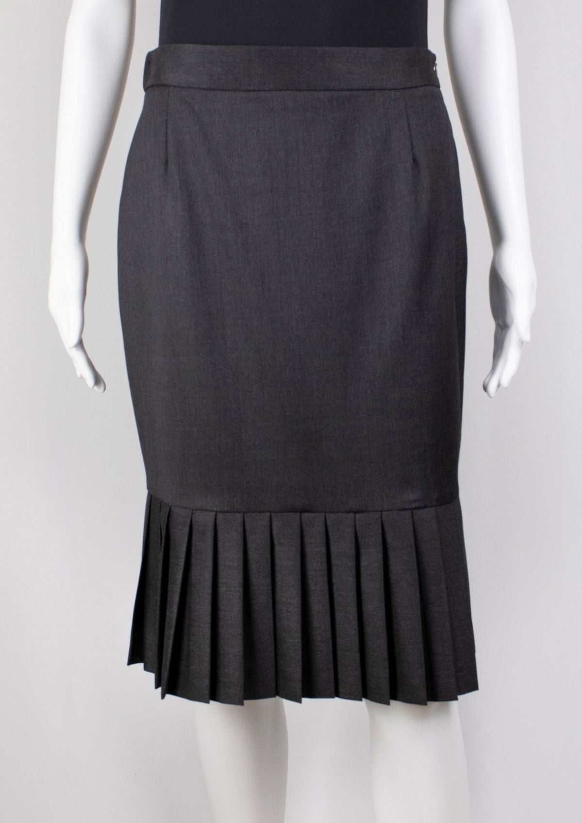 Joseph Grey Pleated Skirt - Reloved - Timeless Styles