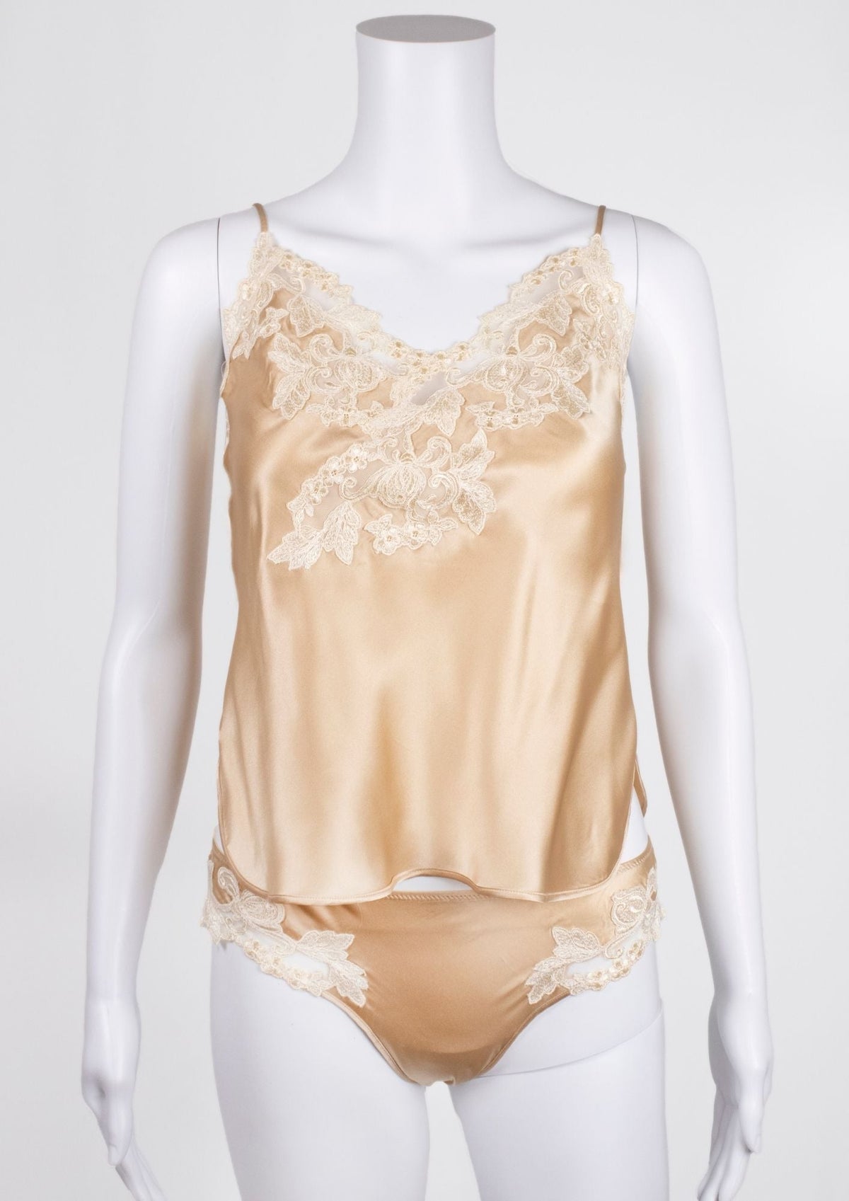 La Perla Light Gold Set - Reloved - Timeless Styles