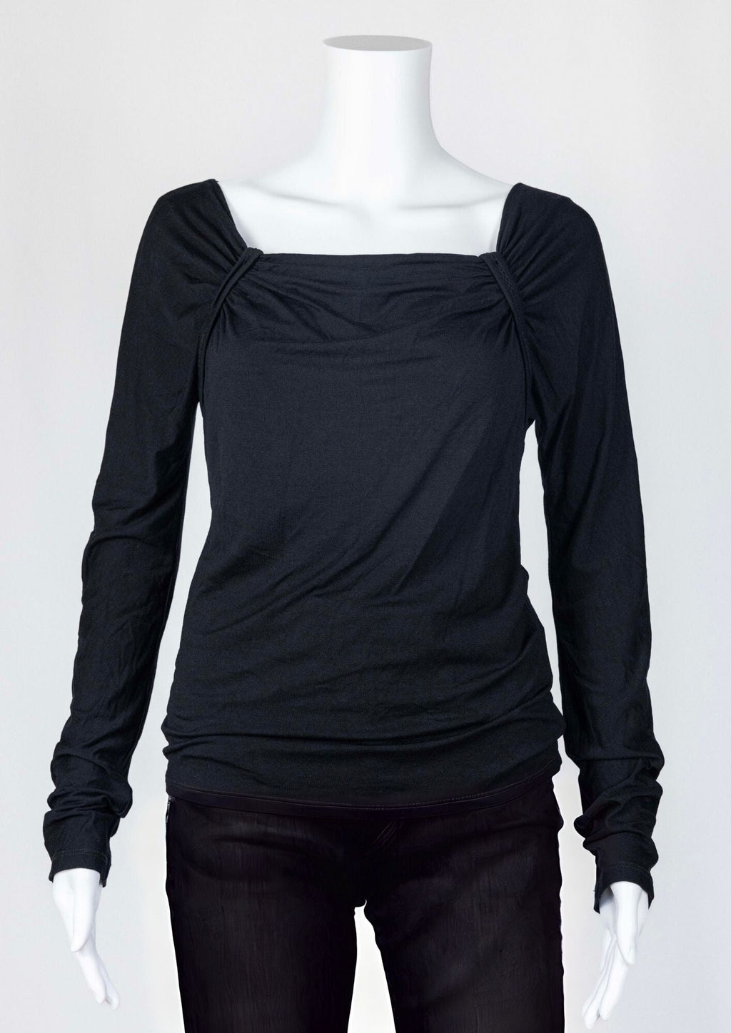 Max Mara Black Top - Reloved - Timeless Styles