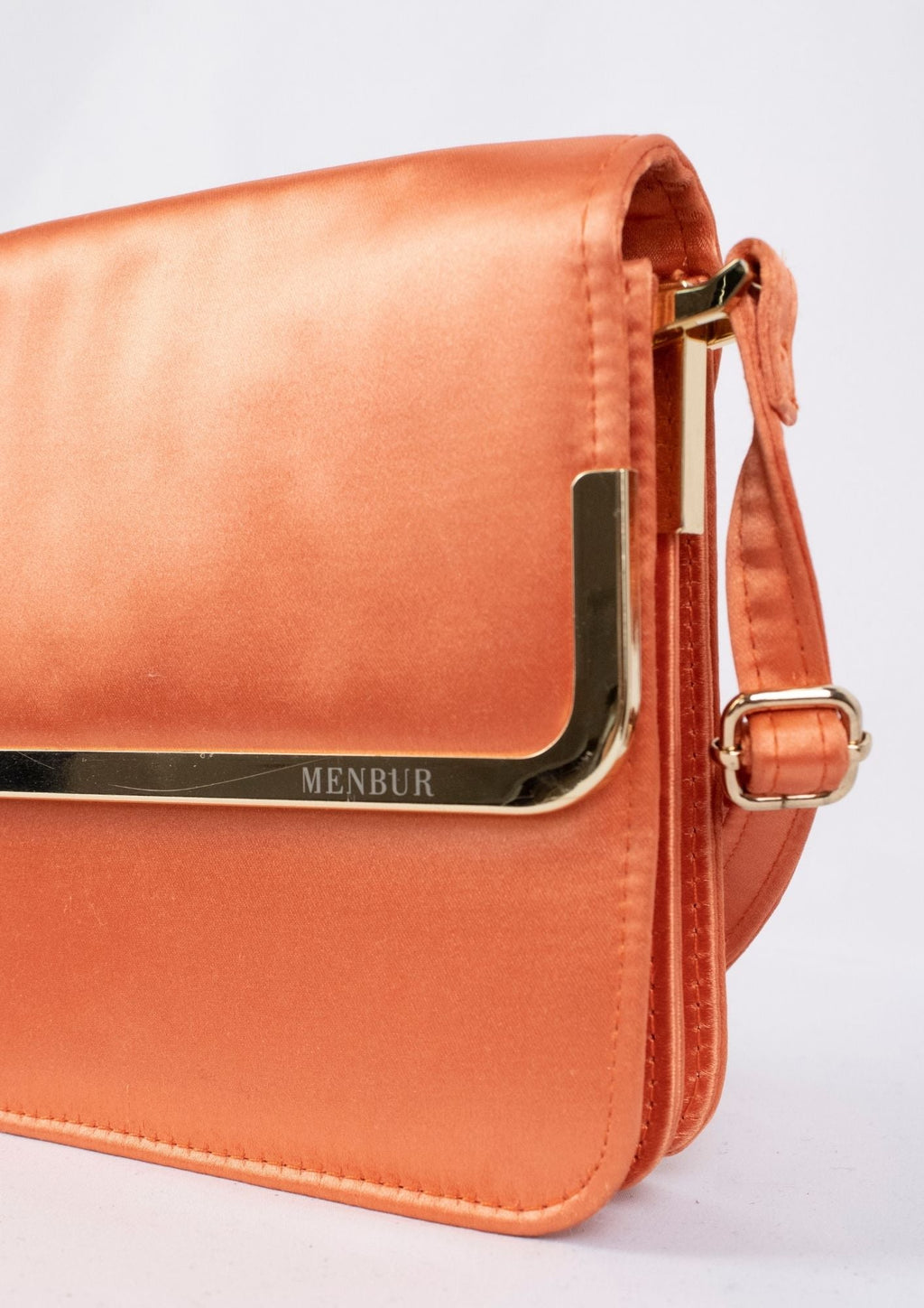 Menbur Orange Bag - Reloved - Timeless Styles