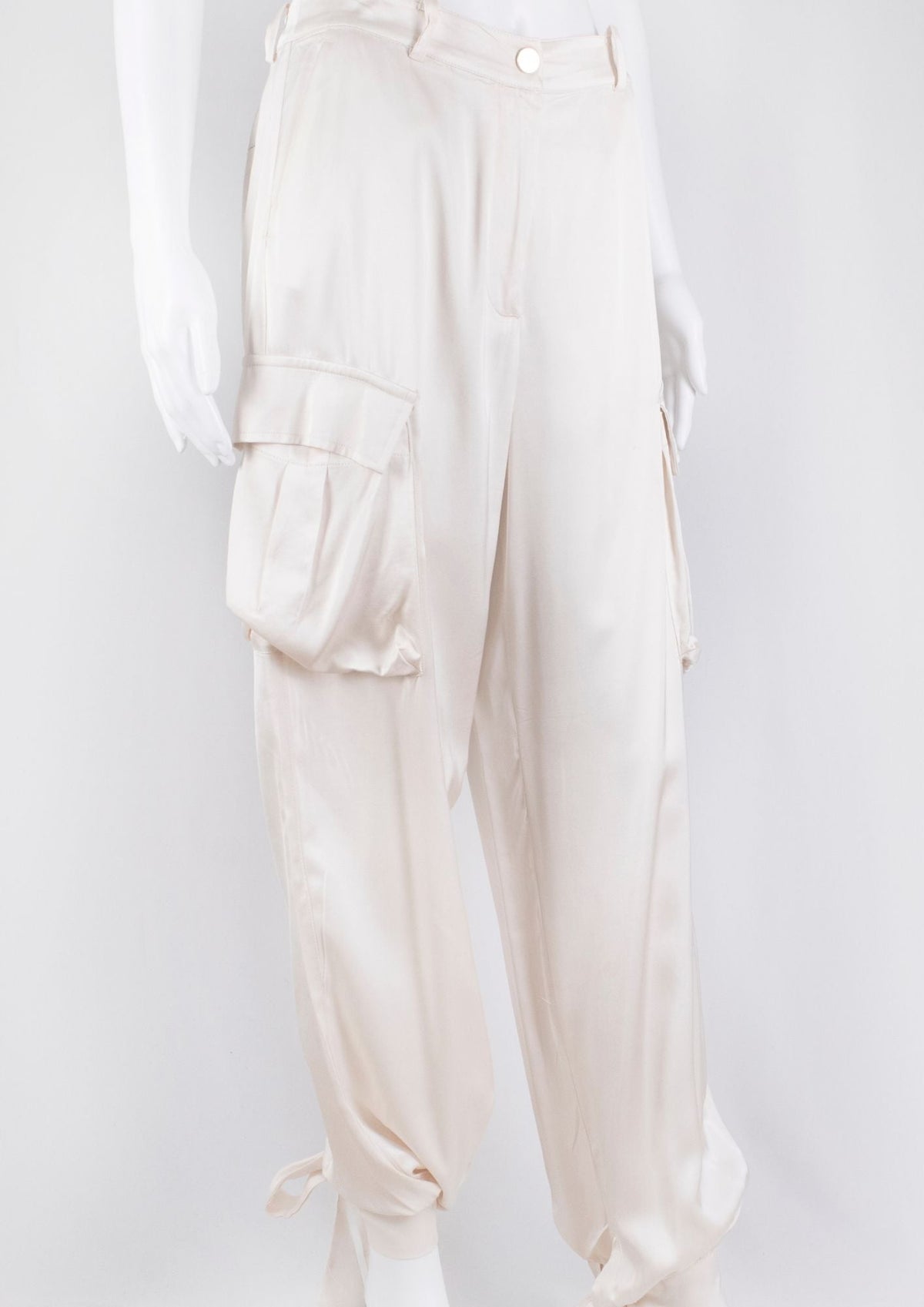 Pinko Cargo Trousers - Reloved - Timeless Styles