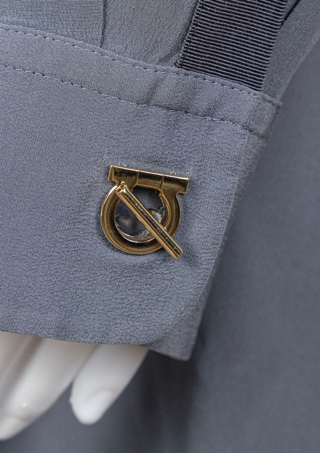 Salvatore Ferragamo Grey Top - Reloved - Timeless Styles